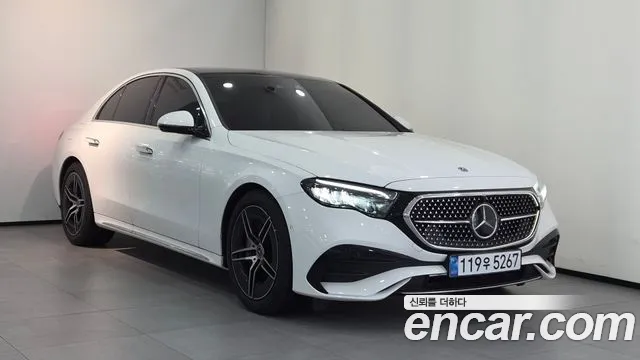 Mercedes-Benz E-Class — Фото автомобиля 17