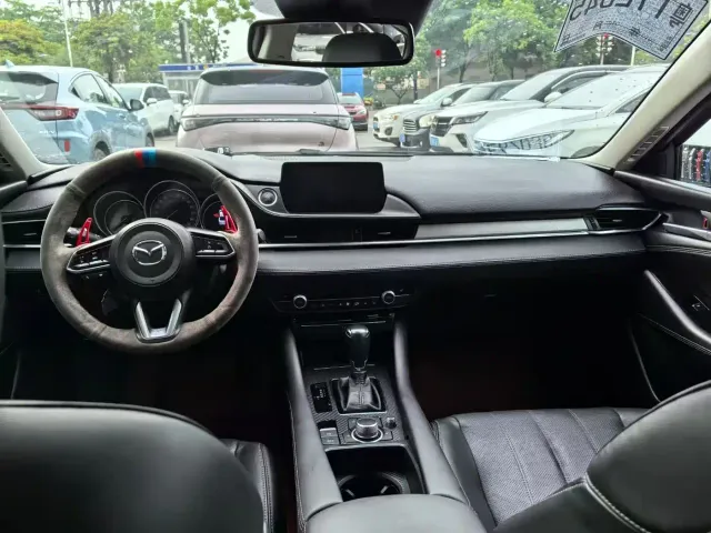 Mazda Atenza — Фото автомобиля 3