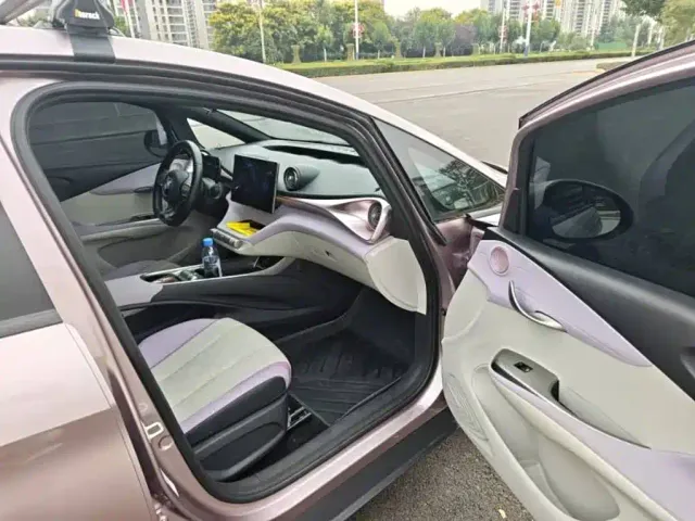 BYD Dolphin — Фото автомобиля 6