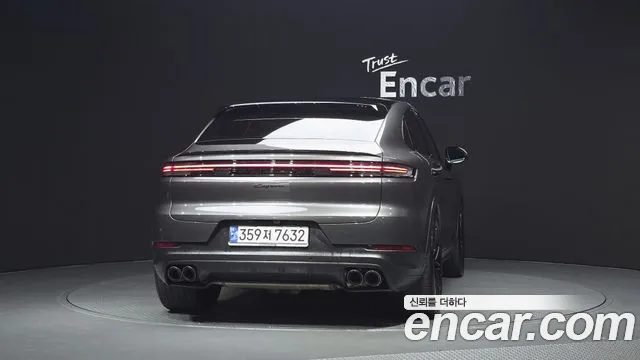 Porsche Cayenne PO536 — Фото автомобиля 4