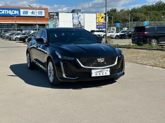 Cadillac CT5 — Фото автомобиля 3