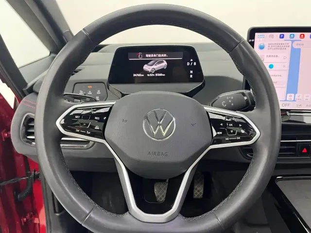 Volkswagen ID.3 — Фото автомобиля 10