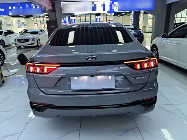 Ford Mondeo — Фото автомобиля 5