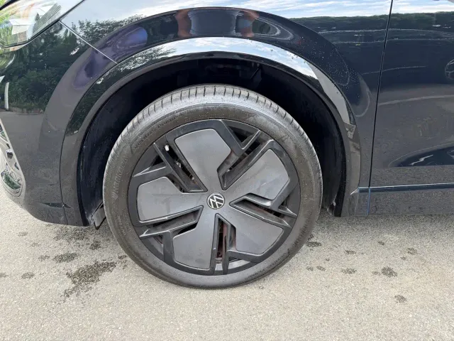 Volkswagen Tiguan L — Фото автомобиля 10