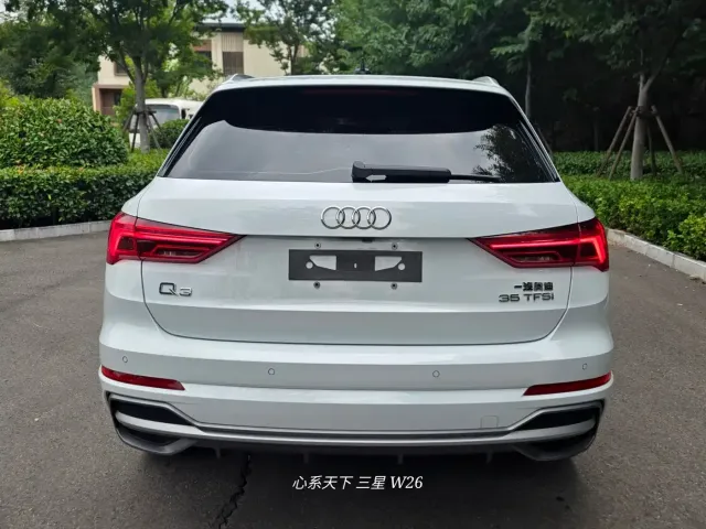 Audi Audi Q3 2022 35 TFSI Fashion Dynamic — Фото автомобиля 12