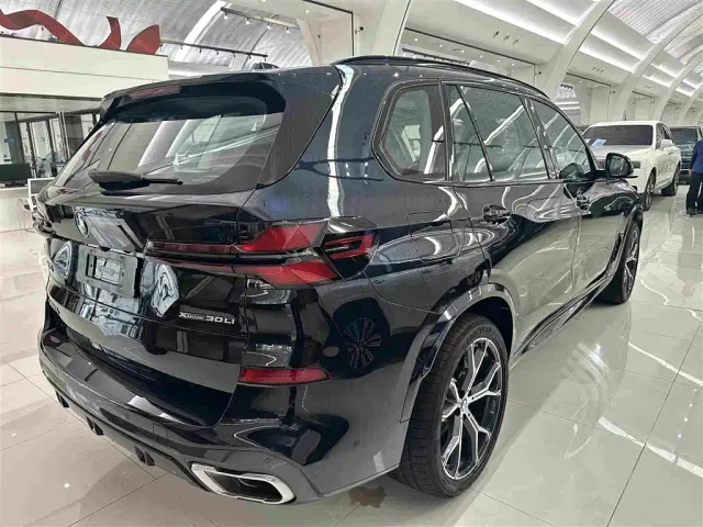 BMW X5 — Фото автомобиля 18