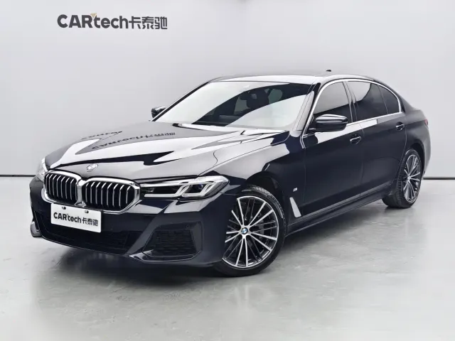 Фотография автомобиля — BMW 5 Series
