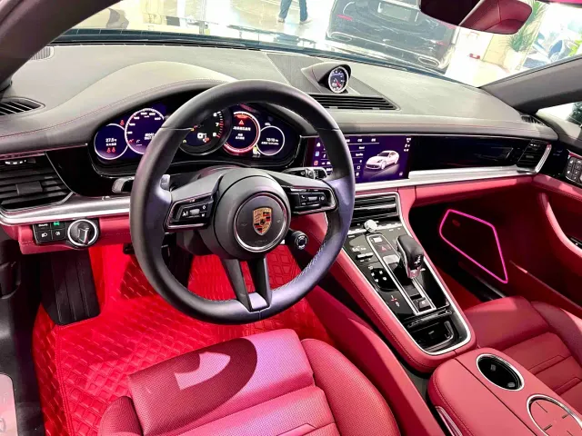 Porsche Panamera — Фото автомобиля 5
