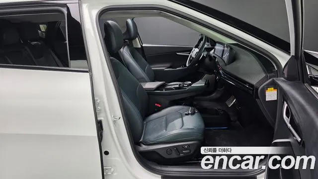 Kia EV6 — Фото автомобиля 16