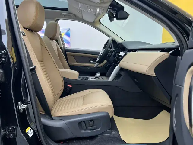 Land Rover Discovery Sport — Фото автомобиля 18