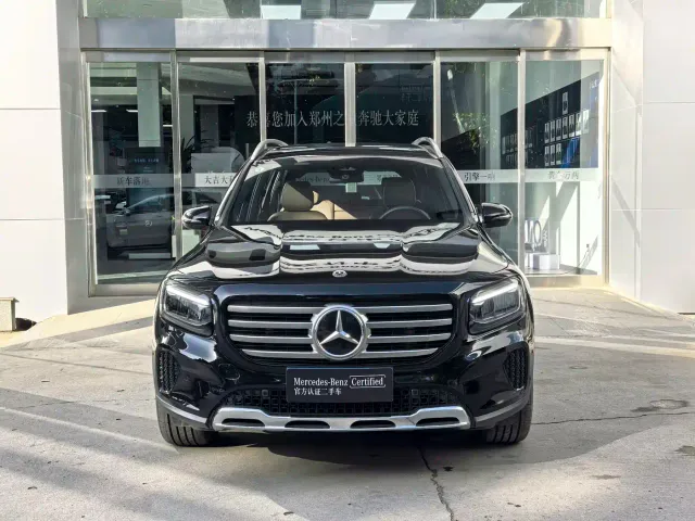 Mercedes-Benz GLB-Class — Фото автомобиля 2