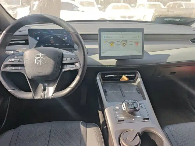 BYD Qin PLUS — Фото автомобиля 10