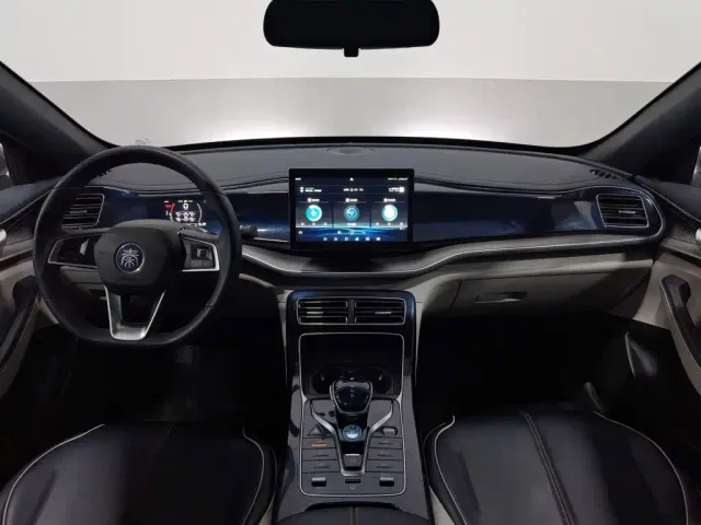 BYD Qin PLUS — Фото автомобиля 5