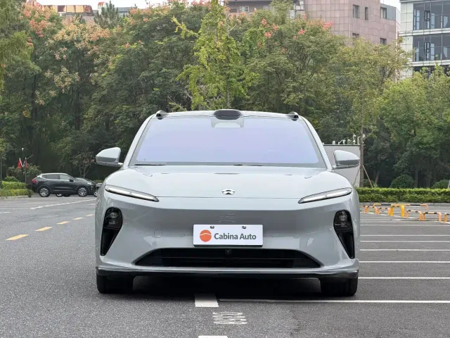 Nio ET5 Touring — Фото автомобиля 2