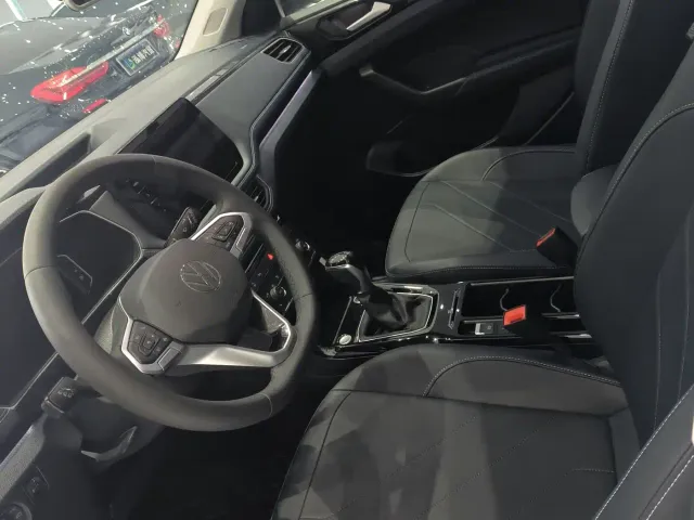 Volkswagen Tharu — Фото автомобиля 5