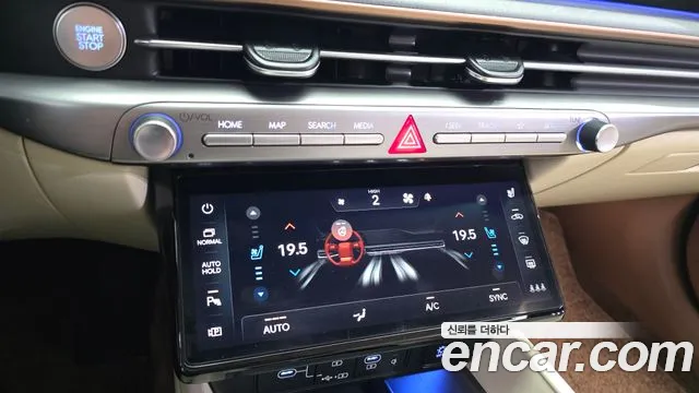 Hyundai Grandeur GN7 — Фото автомобиля 22