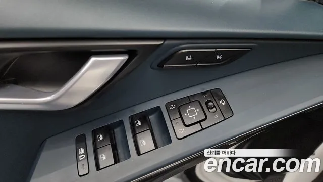 Kia Niro Niro (New) — Фото автомобиля 29