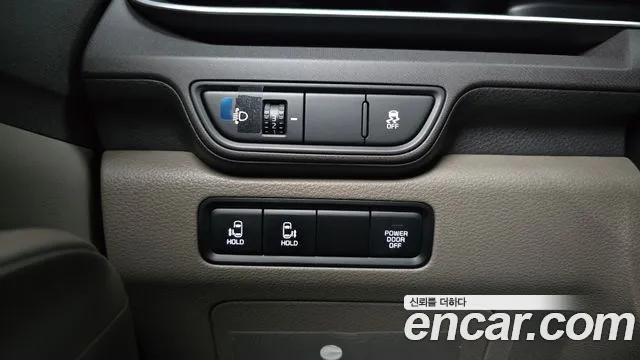 Kia Carnival 4th Gen — Фото автомобиля 26
