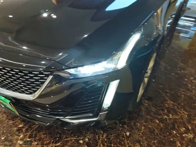Cadillac CT5 — Фото автомобиля 23