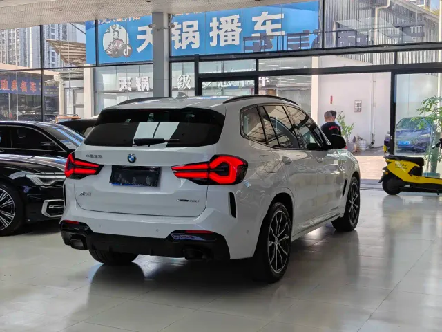 BMW X3 — Фото автомобиля 10