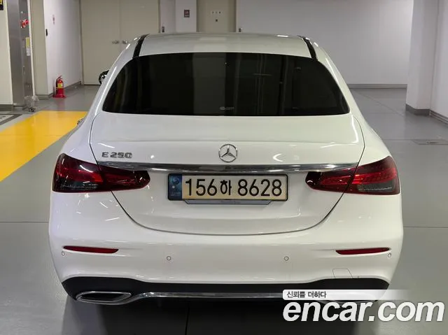 Mercedes-Benz E-Class W213 — Фото автомобиля 4