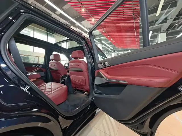 BMW X5 — Фото автомобиля 24