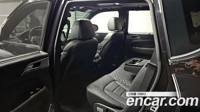 KG_Mobility_Ssangyong Rexton All Rexton Дизель 2.2 4WD — Фото автомобиля 11