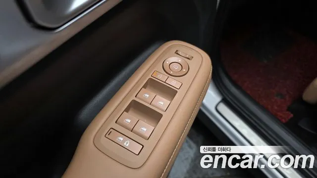 Hyundai Santafe — Фото автомобиля 19