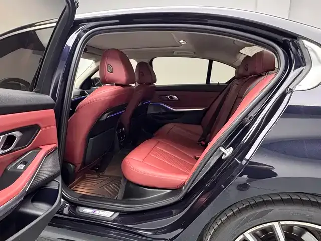 BMW 3 Series — Фото автомобиля 17