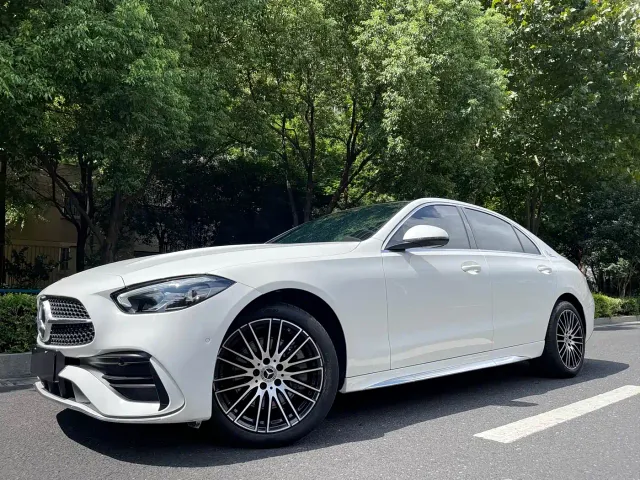 Mercedes-Benz C-Class — Фото автомобиля 2
