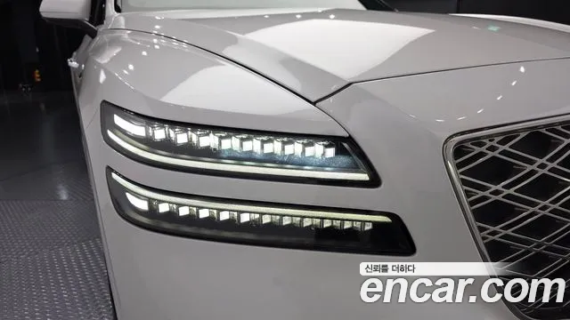 Genesis GV80 — Фото автомобиля 7