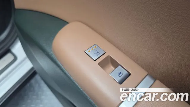Hyundai Grandeur GN7 — Фото автомобиля 19