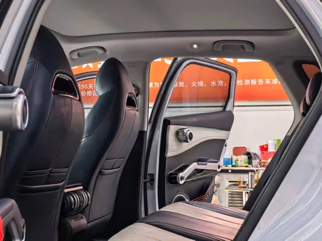 BYD Yuan PLUS — Фото автомобиля 5