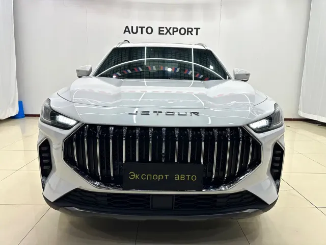 Jetour X70 Plus — Фото автомобиля 2
