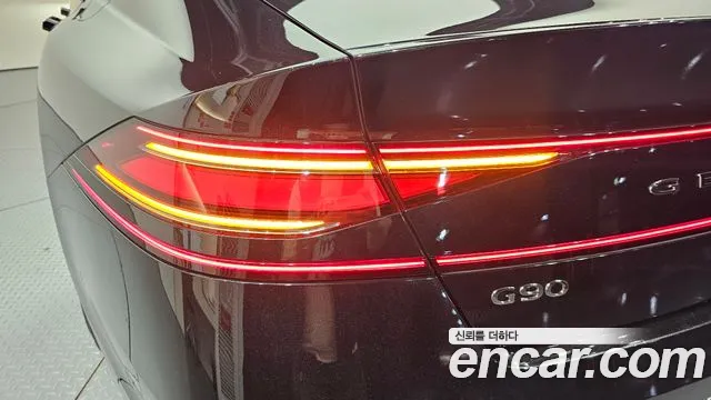 Genesis G90 Бензин 3.5 турбо AWD — Фото автомобиля 20