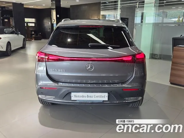 Mercedes-Benz EQA H243 — Фото автомобиля 4