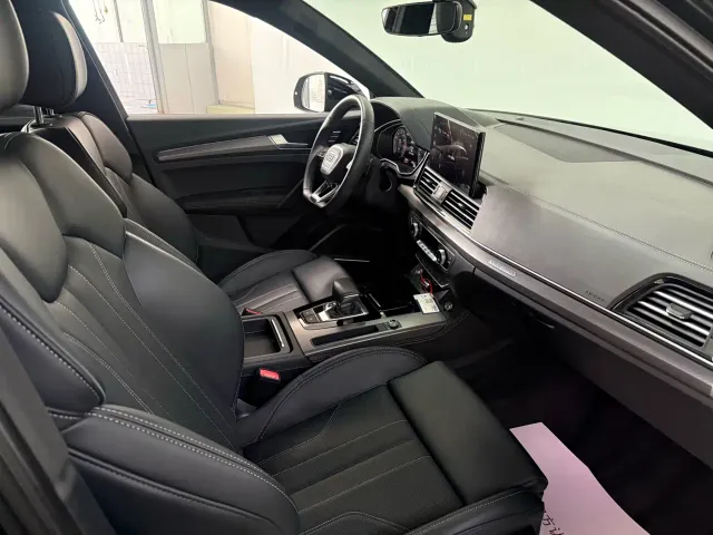 Audi Q5L — Фото автомобиля 8