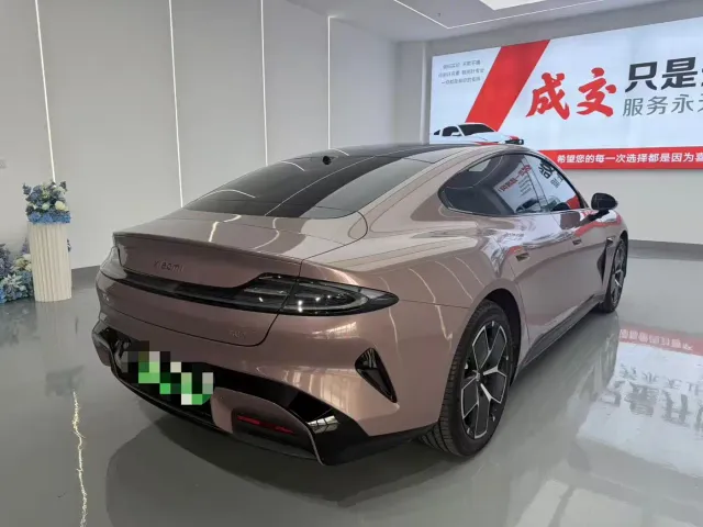 Xiaomi SU7 — Фото автомобиля 15