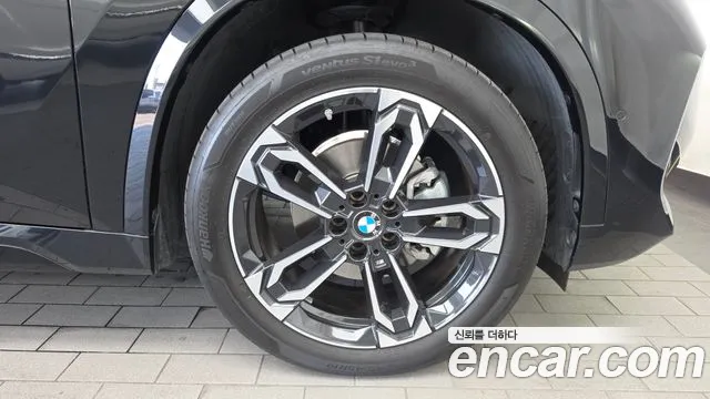 BMW X1 U11 — Фото автомобиля 6