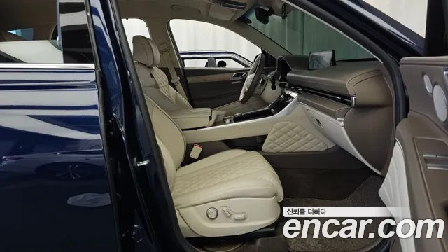 Genesis GV80 — Фото автомобиля 17