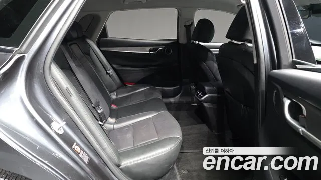 Hyundai Grandeur (New) Hybrid — Фото автомобиля 12