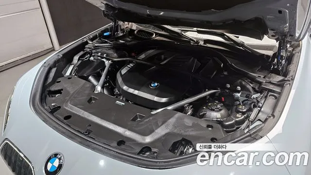 BMW 7-Series 7 серия (G70) 740i sDrive M Sport — Фото автомобиля 6