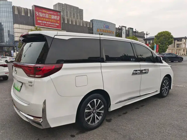 GAC Trumpchi M8 — Фото автомобиля 5