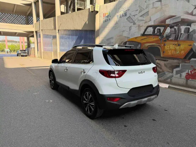 Kia KX1 — Фото автомобиля 4
