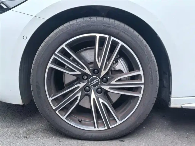 Audi A5L — Фото автомобиля 21