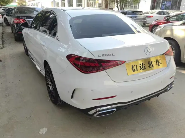 Mercedes-Benz C-Class — Фото автомобиля 4