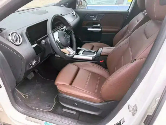 Mercedes-Benz EQA — Фото автомобиля 7