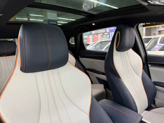 BYD Song PLUS — Фото автомобиля 14