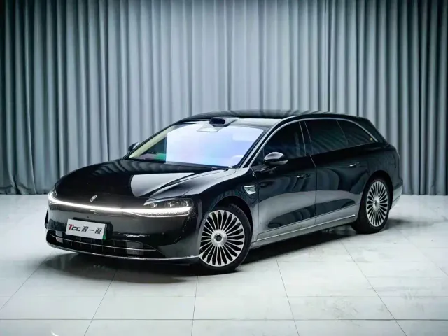 Фотография автомобиля — Stelato S9T