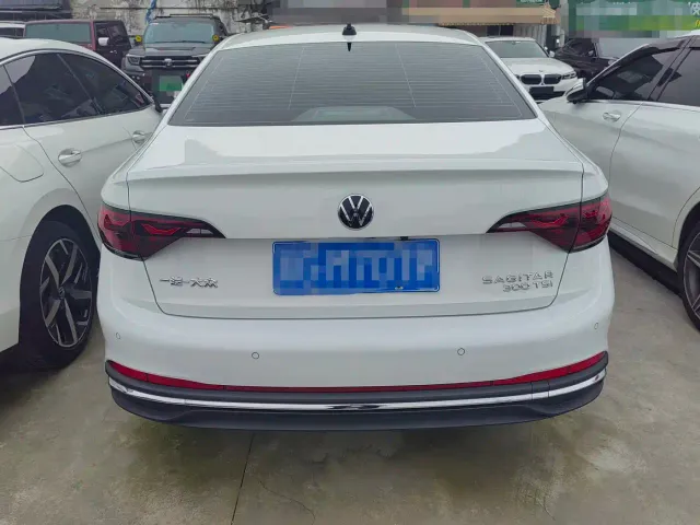 Volkswagen Sagitar — Фото автомобиля 8